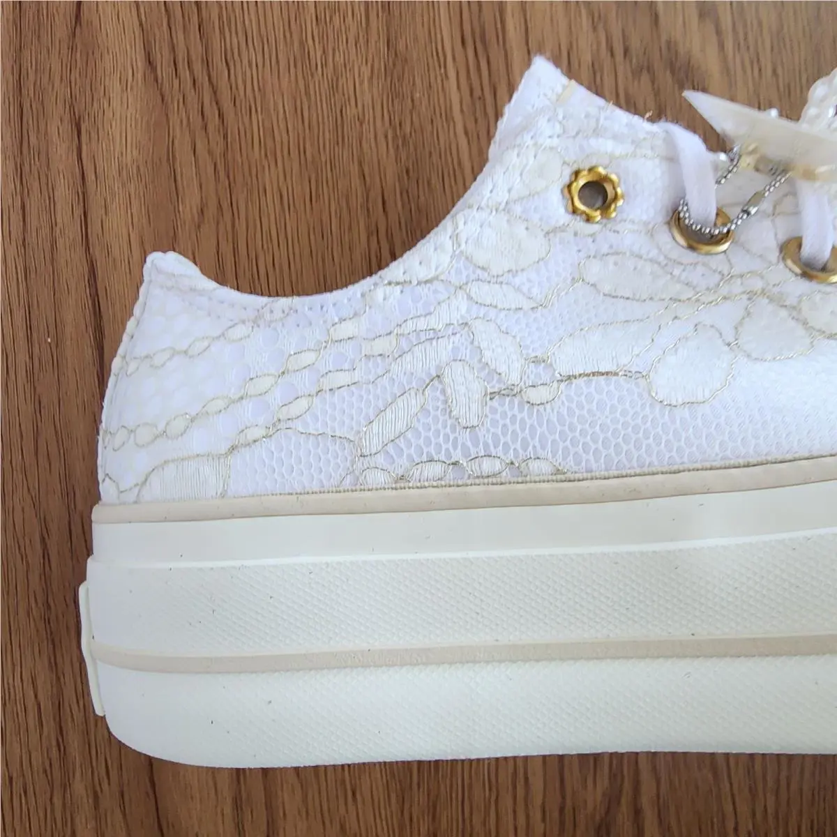 Converse shoes - Converse Chuck Taylor All-Star Lift Platform - A15197C - White 9