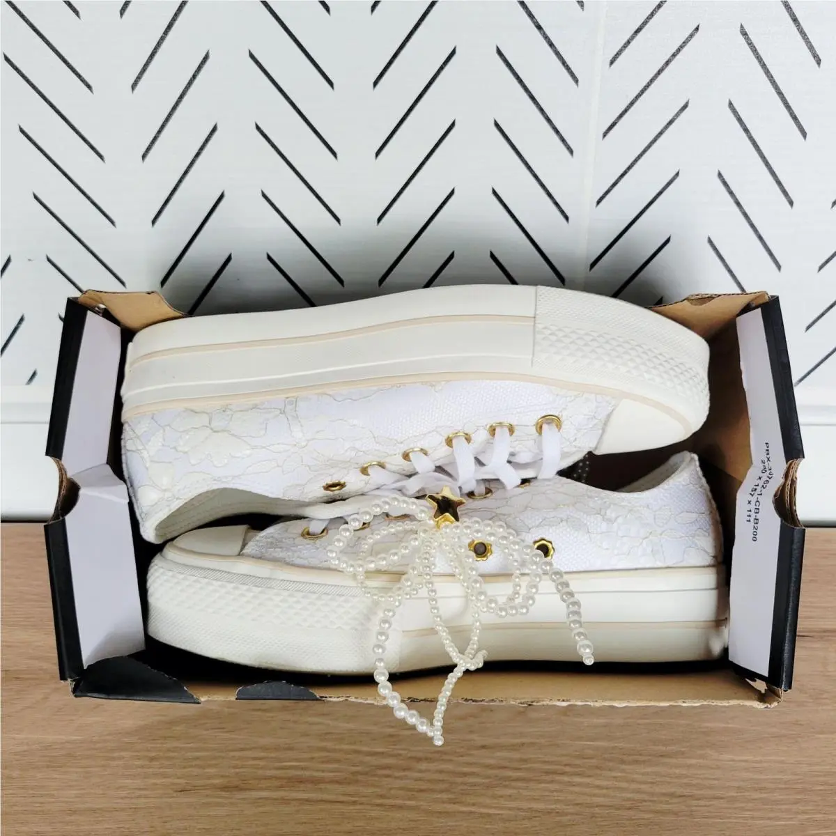 Converse shoes - Converse Chuck Taylor All-Star Lift Platform - A15197C - White (UPC: 194435604824) 12
