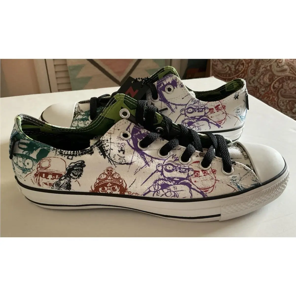 Never Worn Gorillaz X Converse Colorful Sketch Sneakers Mens 7 Womens 9