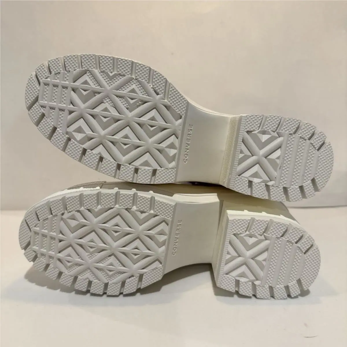 Converse shoes - Converse Chuck 70 - Chuck - A15101C - as pictured 0