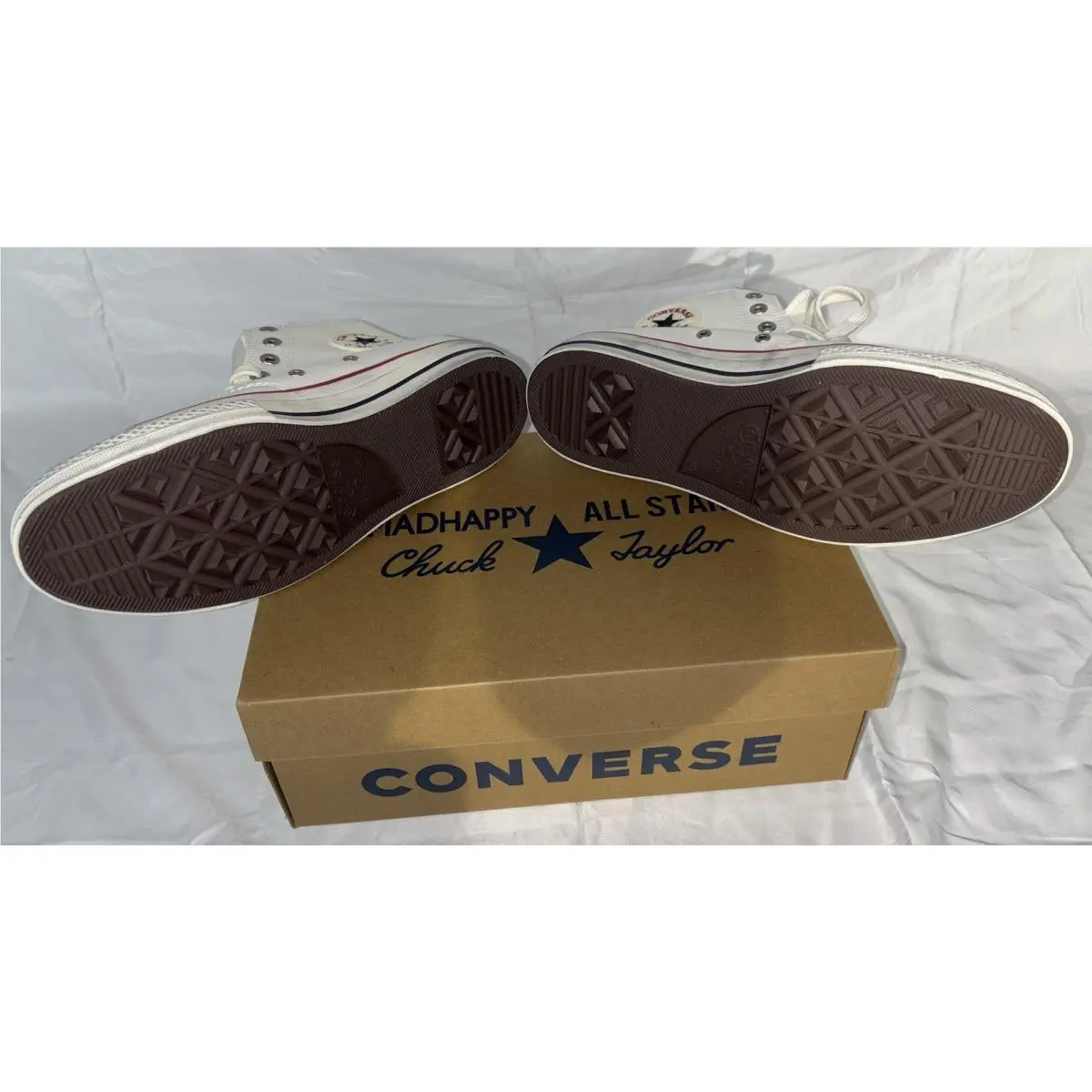 Converse shoes - Mad Happy - Mad Happy - A19149C - White 4