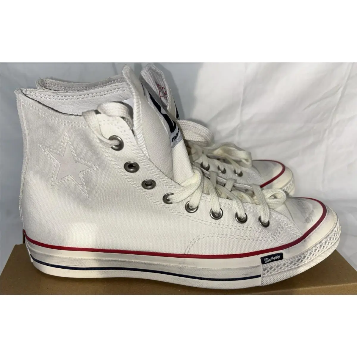 Converse shoes - Mad Happy - Mad Happy - A19149C - White 1