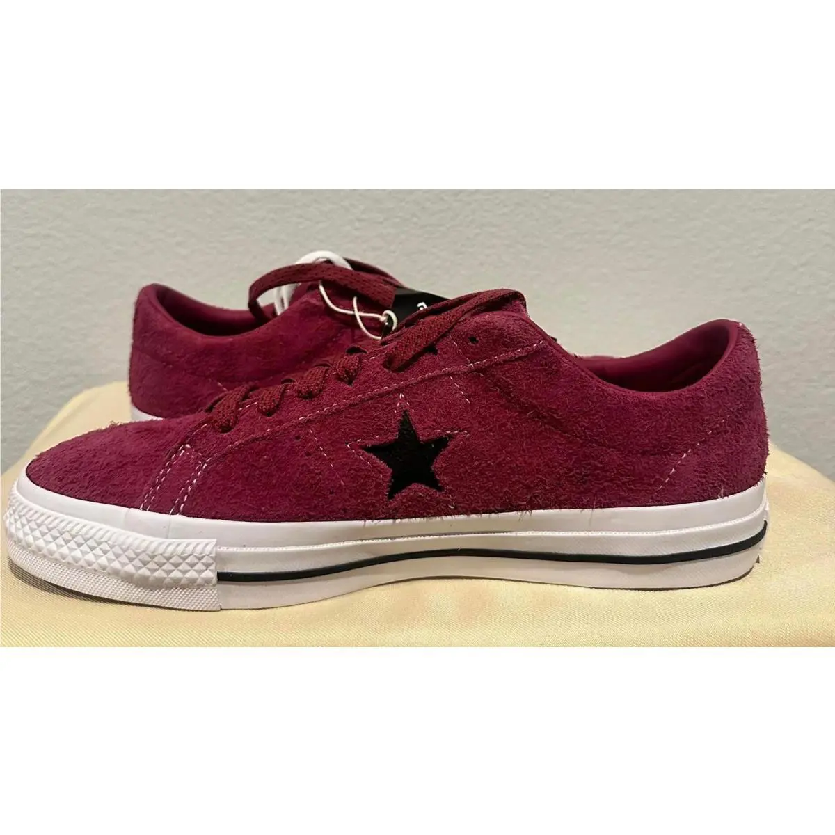 Converse shoes - Red 1