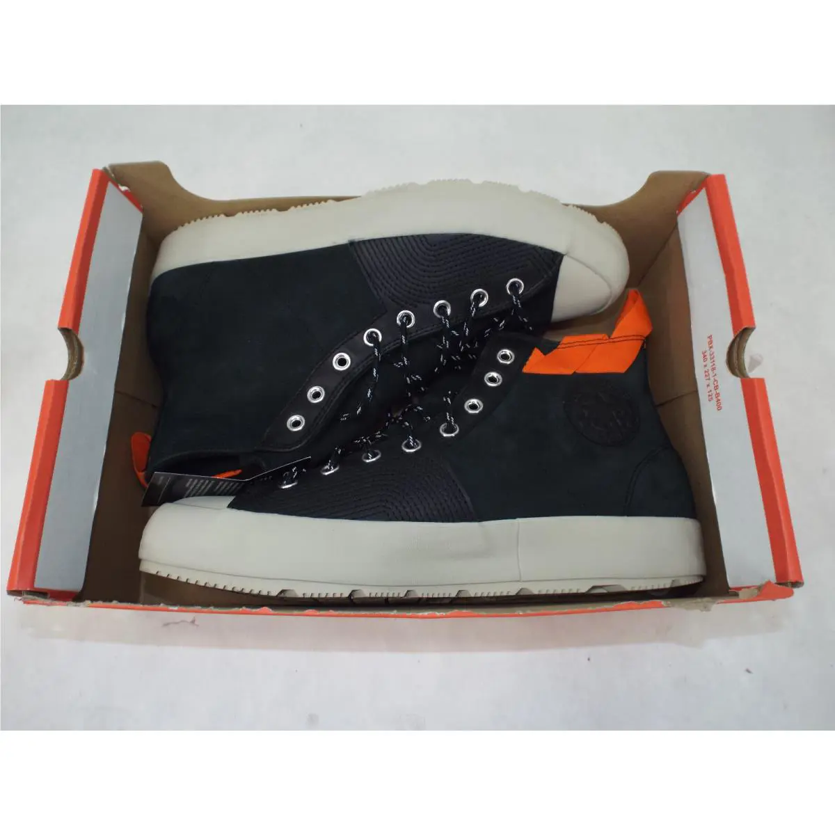 Converse shoes - Black 2