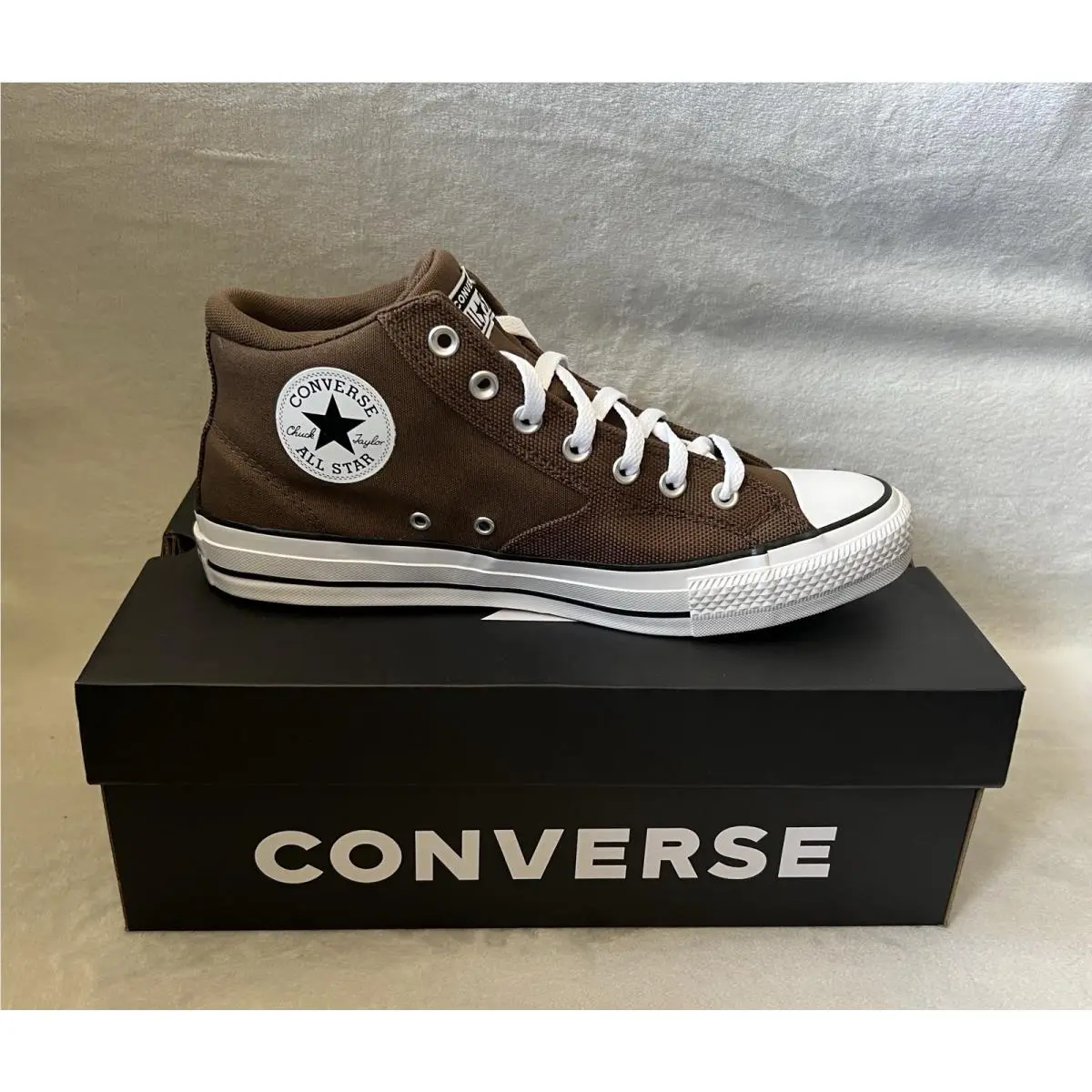 Converse Shoes Malden Street Mid All Star Men’s 10.5 Sneakers Brown Tear Box
