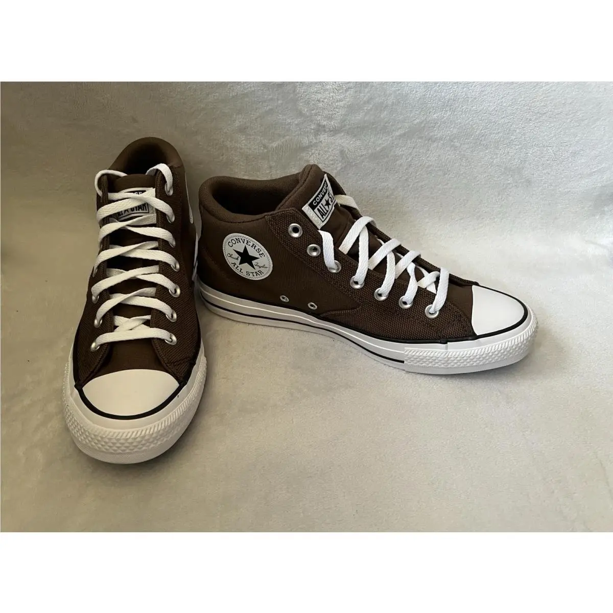 Converse shoes - Brown (UPC: 194435686219) 0
