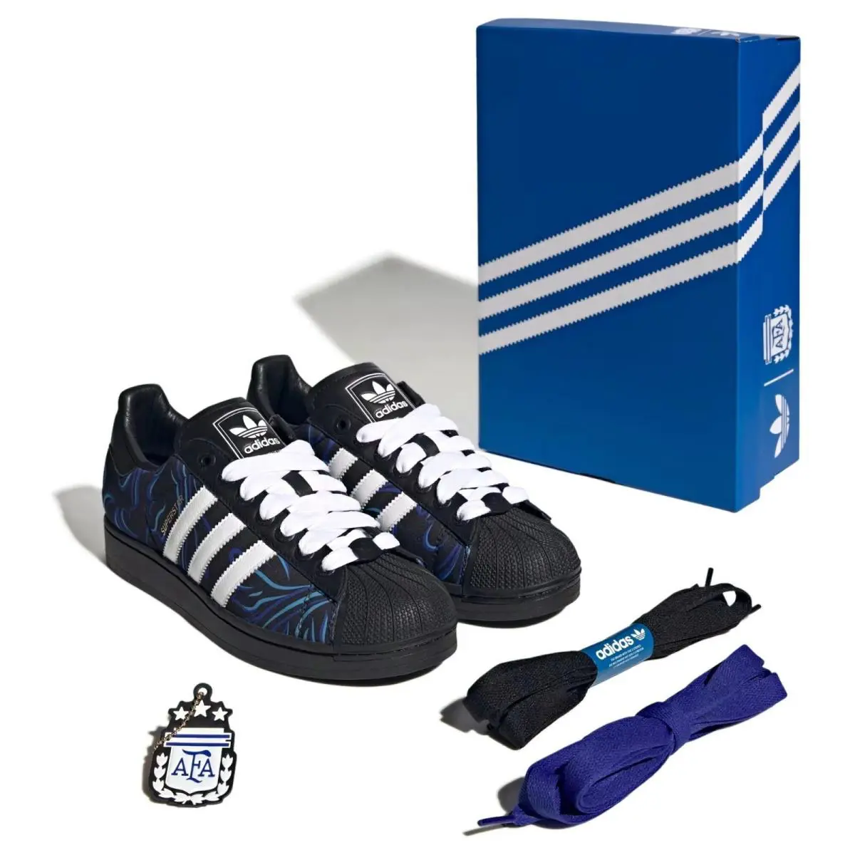 Adidas shoes - adidas Superstar - Superstar - Black, Manufacturer: Core Black / Cloud White / Lucid Blue 26