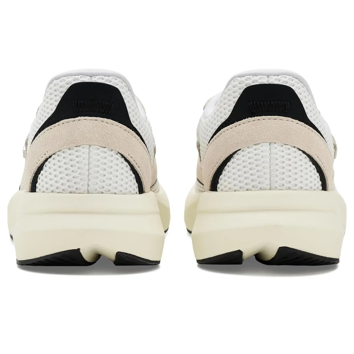 Adidas shoes - Alumina/Silver Metallic/Black 5