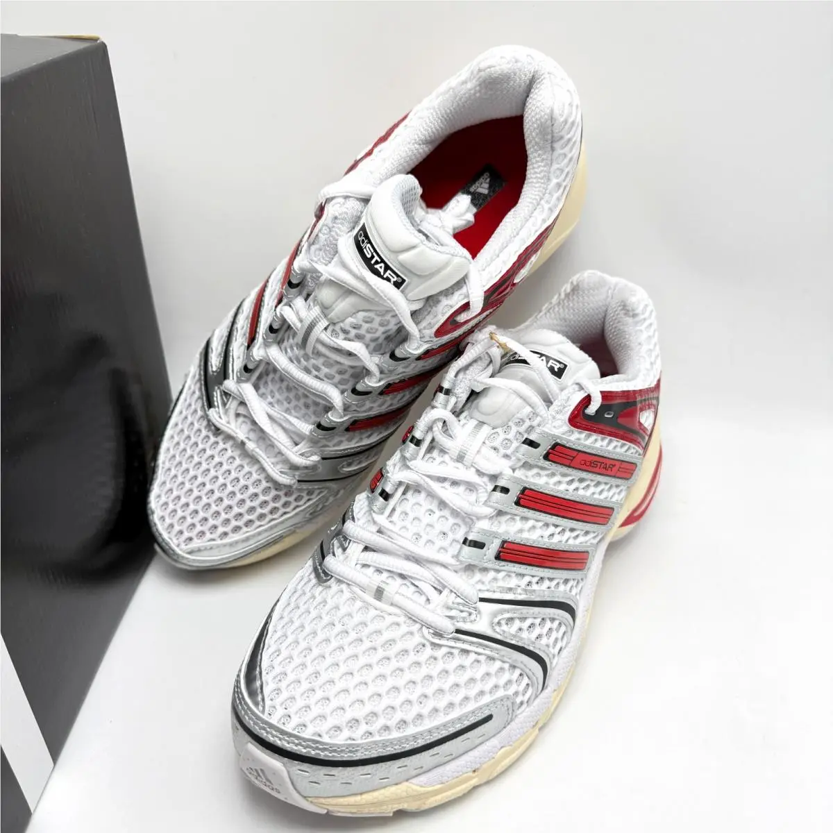 Adidas shoes - Adistar Control 5 - Adistar Control - KI8600 - Cloud White/Better Scarlet/Dash Grey 4