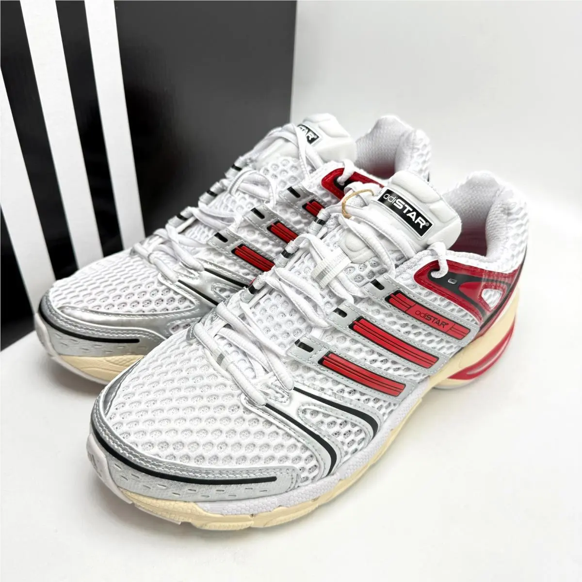Adidas shoes - Adistar Control 5 - Adistar Control - KI8600 - Cloud White/Better Scarlet/Dash Grey 5