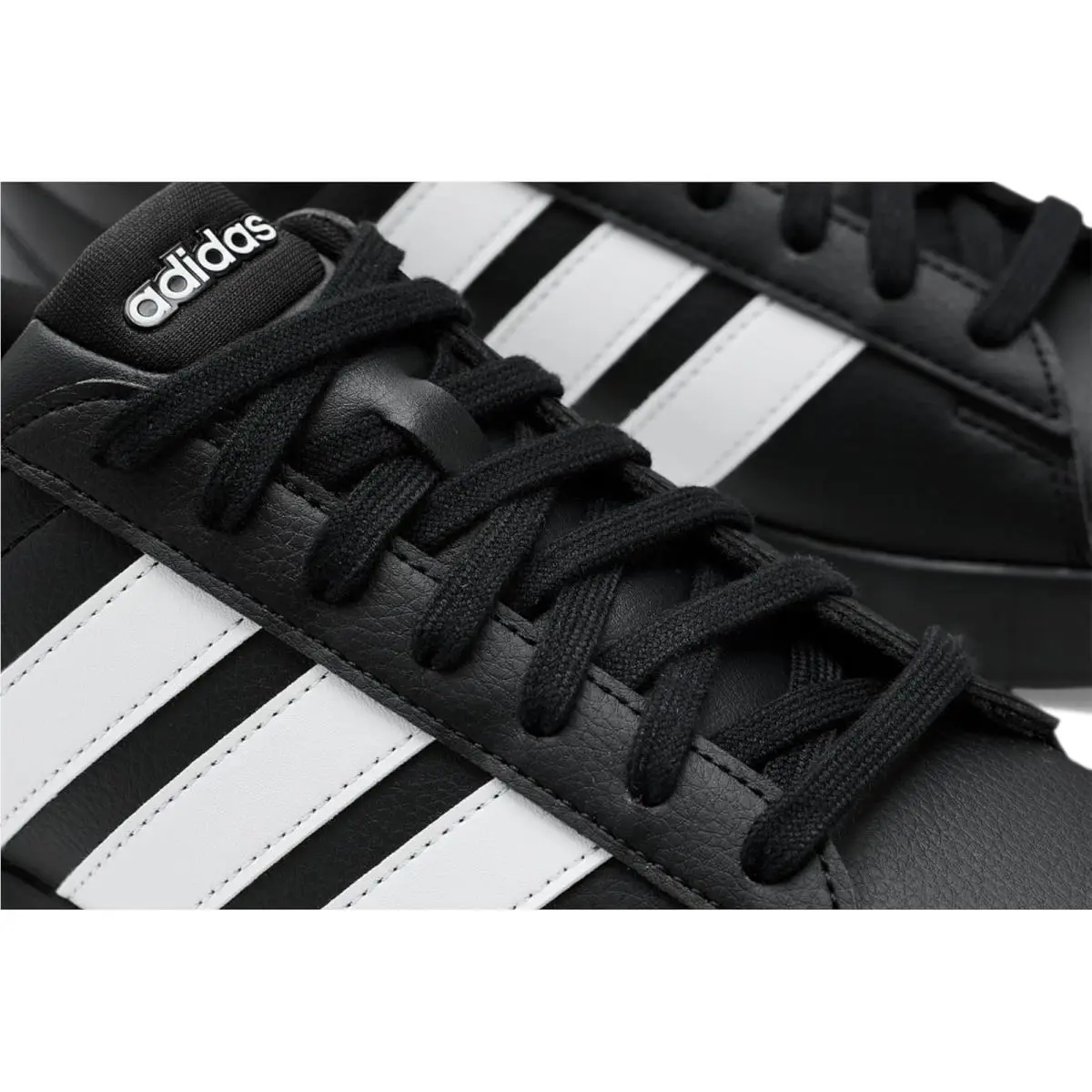 Adidas shoes - Black/White/White 4