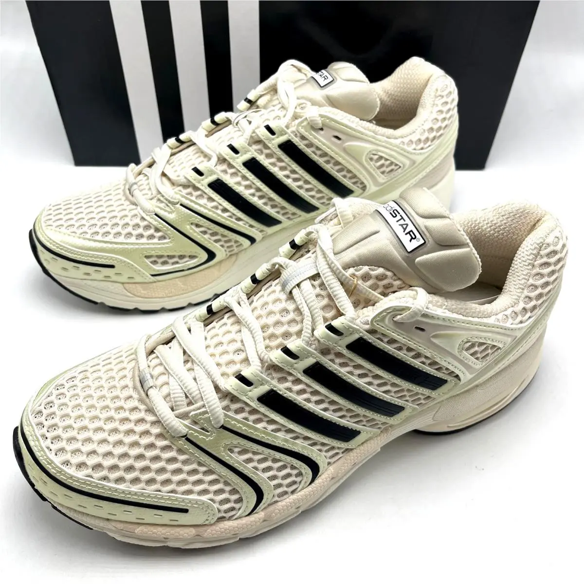 Adidas Adistar Control 5 White Black Alumina KI6152 Men`s sz 8-12