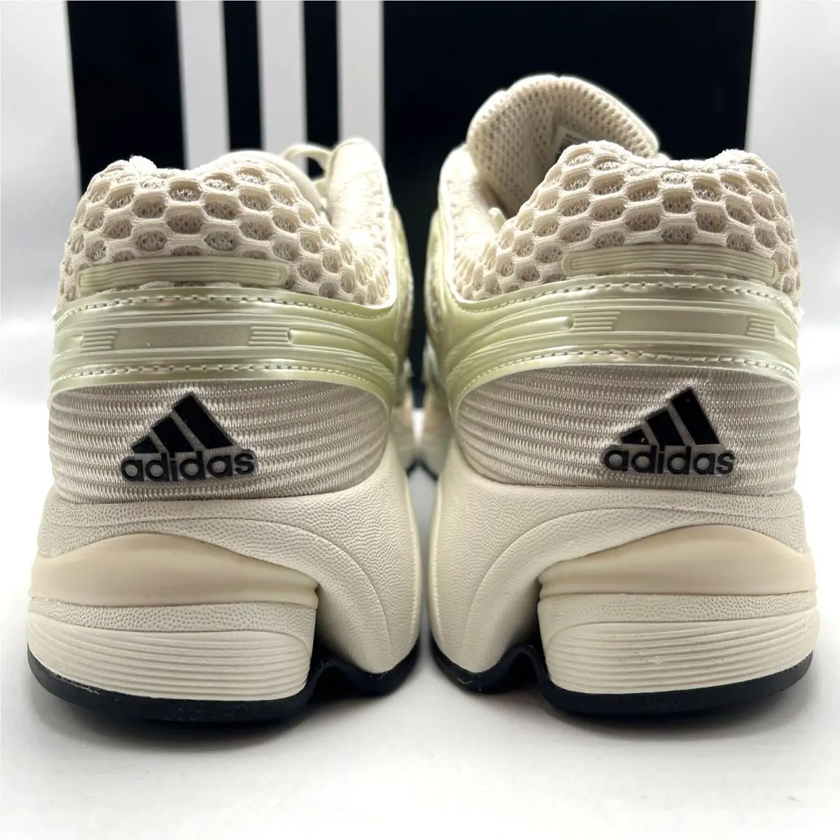 Adidas shoes - Adistar Control 5 - Adistar Control - KI6152 - Cloud White/Core Black/Alumina 9