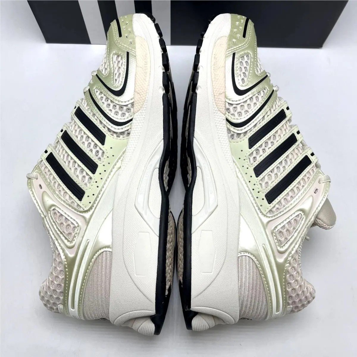 Adidas shoes - Adistar Control 5 - Adistar Control - KI6152 - Cloud White/Core Black/Alumina 10