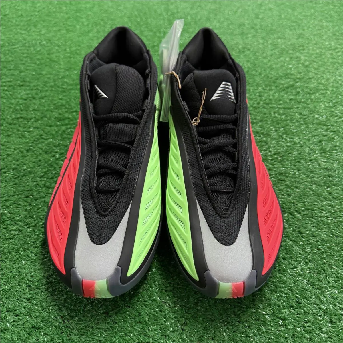 Adidas shoes - AE 2 Christmas - Christmas - JQ9503 - Red 2
