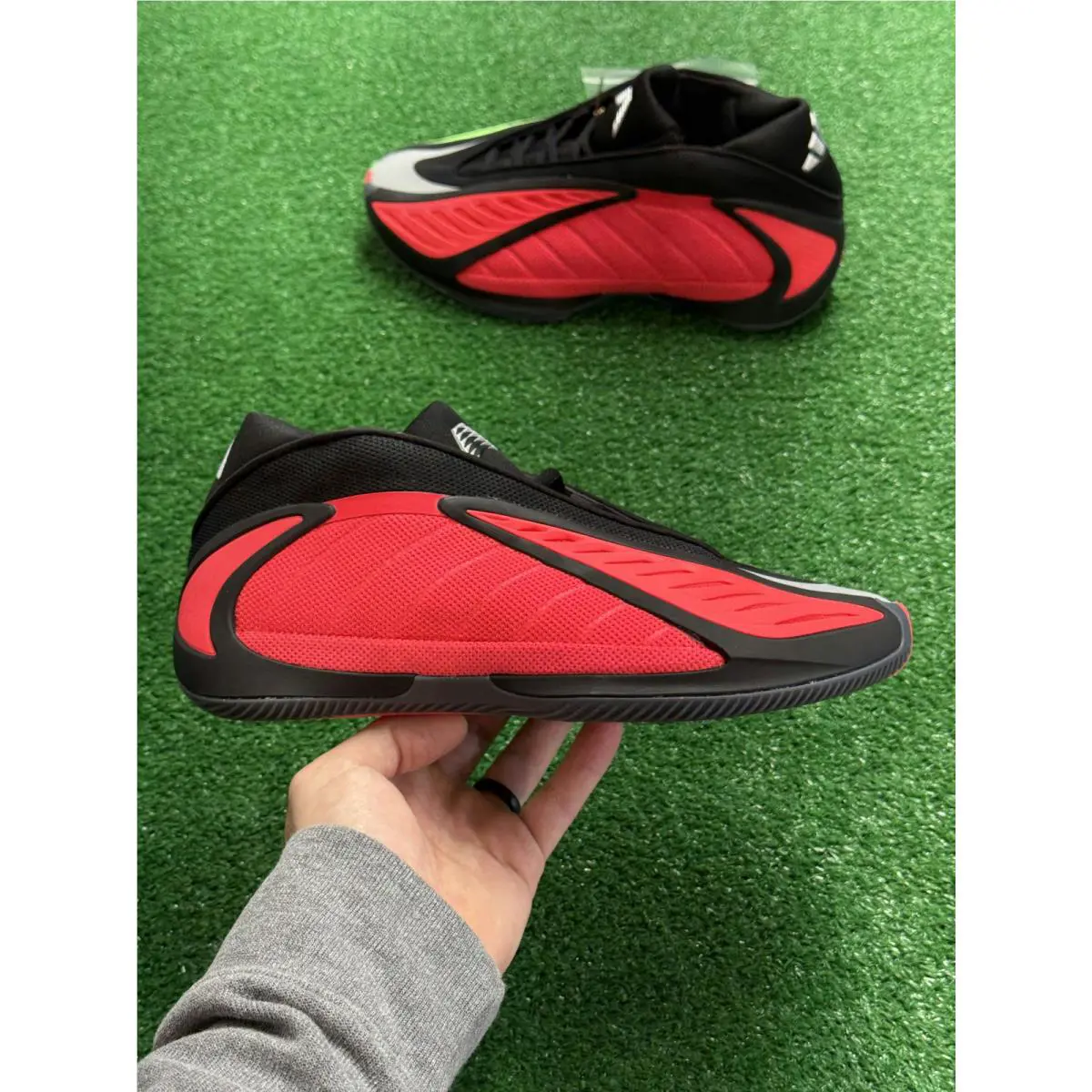Adidas shoes - AE 2 Christmas - Christmas - JQ9503 - Red 5