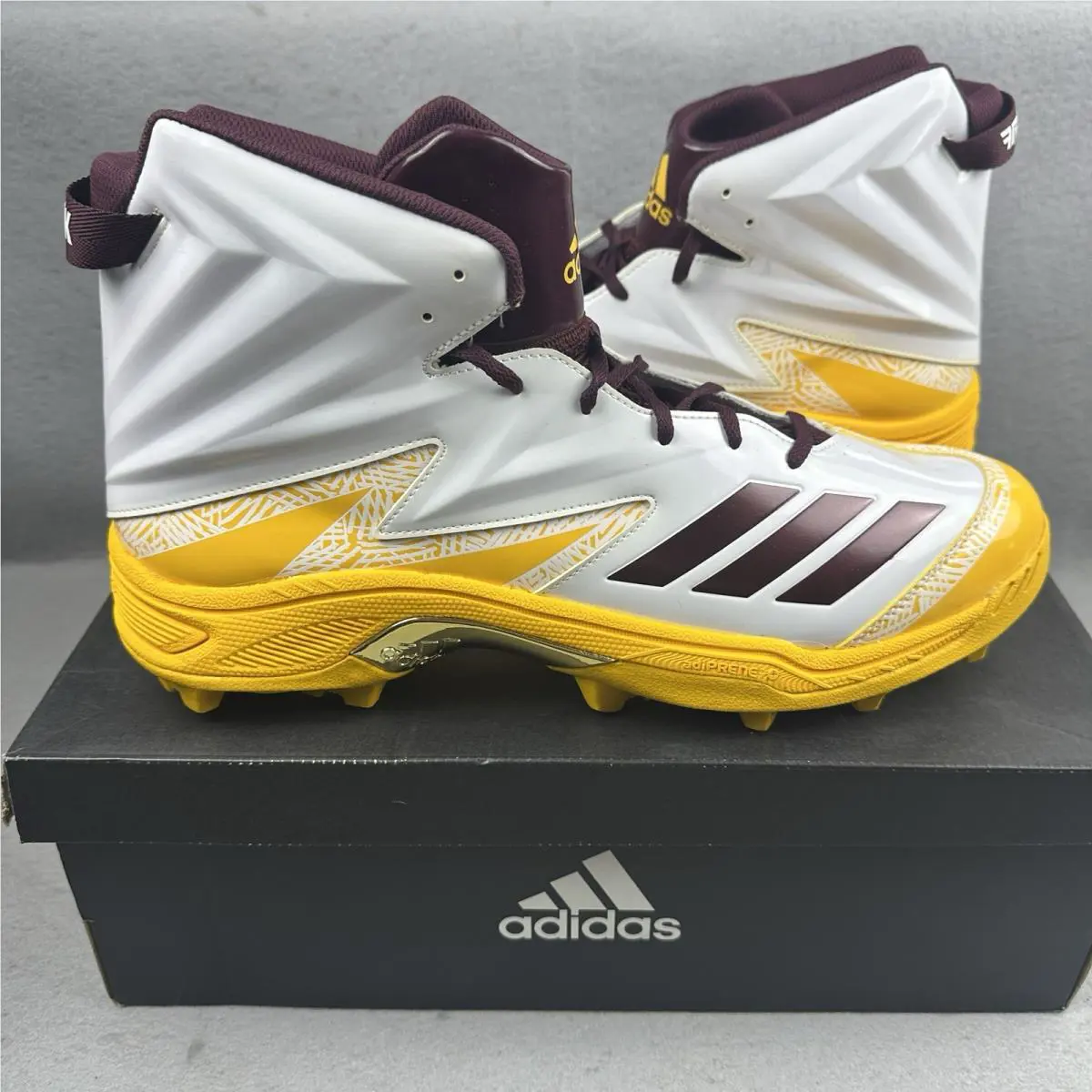 Adidas shoes - adidas SM Freak - Freak - CG5034 - White 0