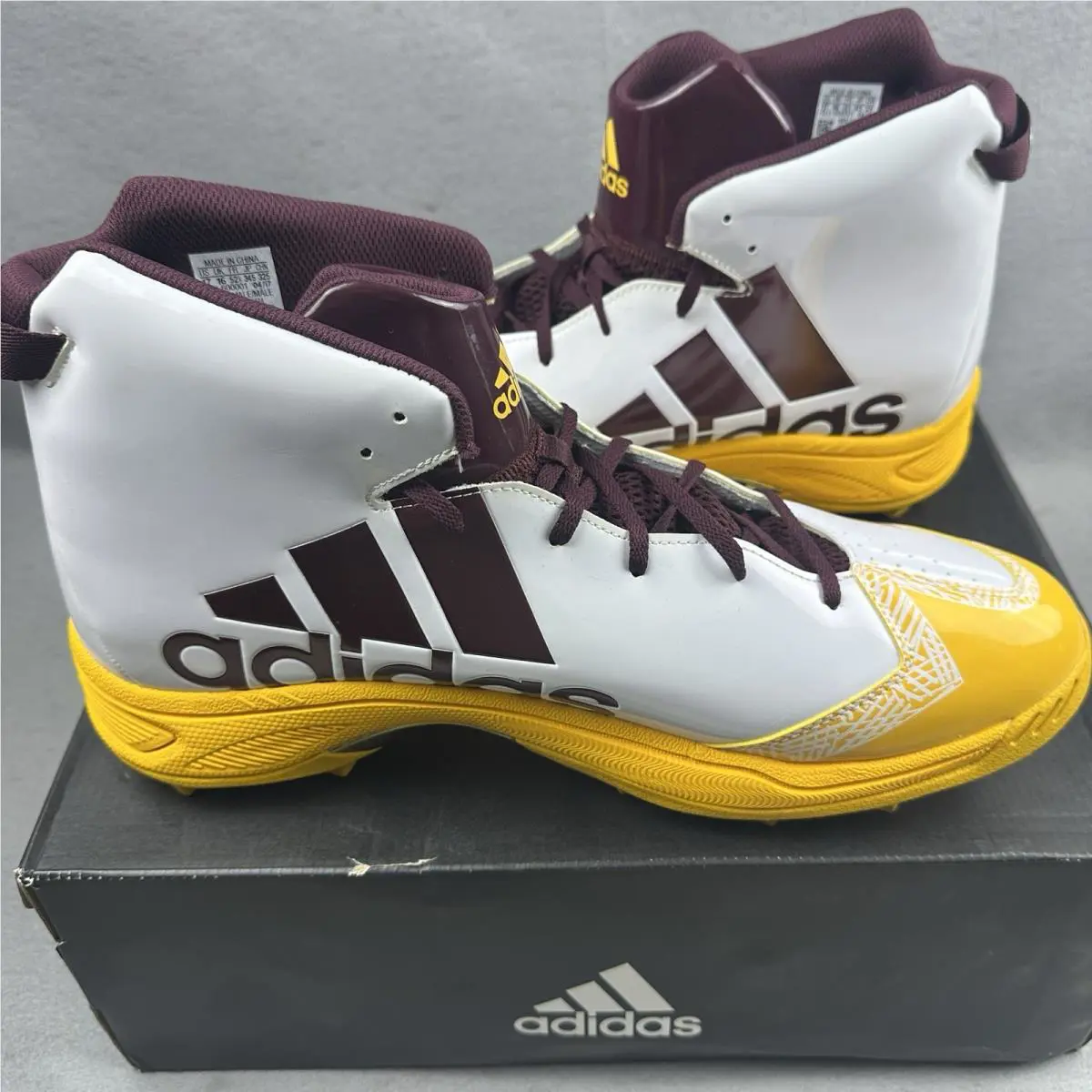 Adidas shoes - adidas SM Freak - Freak - CG5034 - White 3