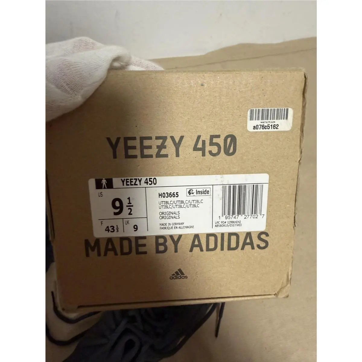 Adidas shoes - adidas Yeezy Boost 350 V2 - Black (UPC: 195747277027) 4