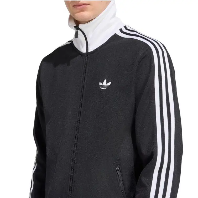 Adidas clothing - adidas Classic TT - Classic - Black (UPC: 198325642422) 0