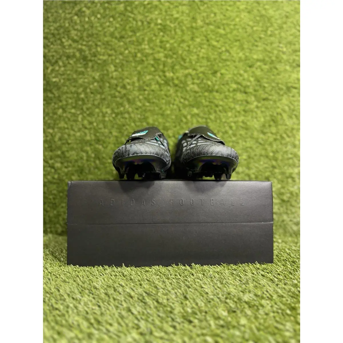 Adidas shoes - adidas Predator - Predator - KI2686 - Core Black/Core Black/Equipment Green 2