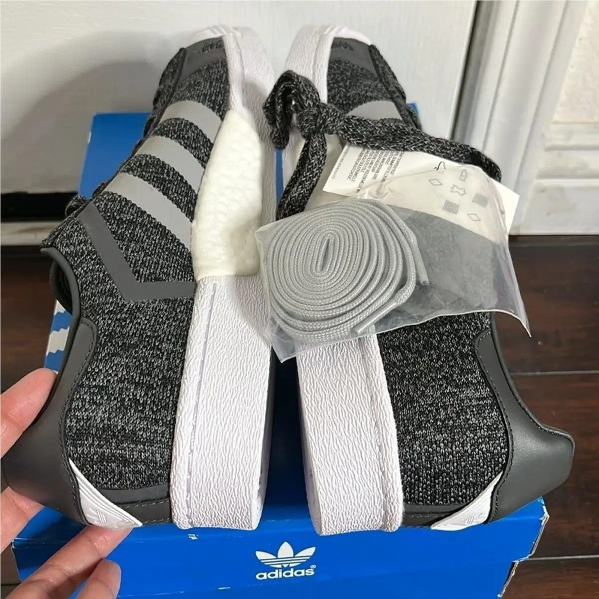 Adidas shoes - White 4