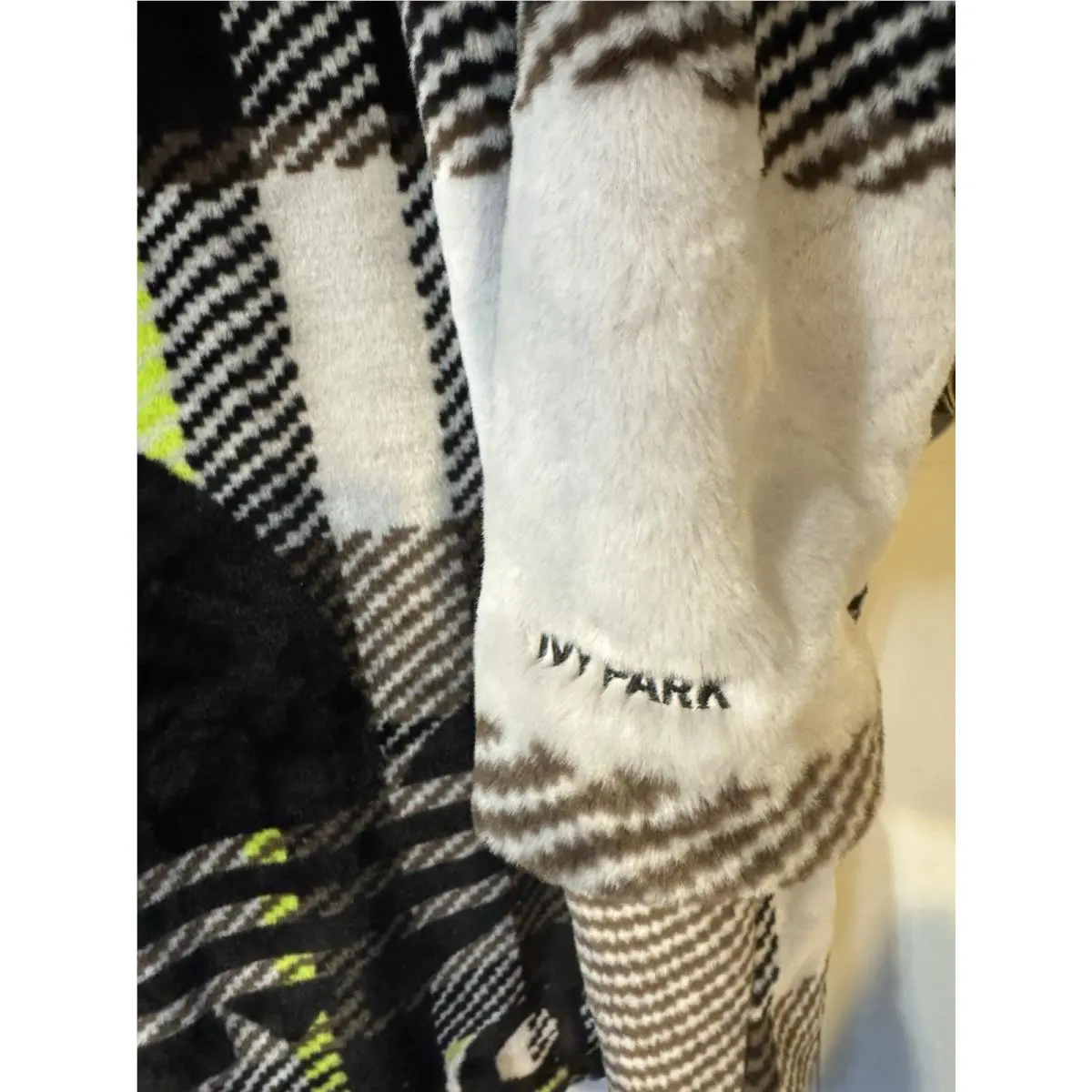 Adidas clothing - Ivy Park - Ivy Park - Gray Brown Green 3