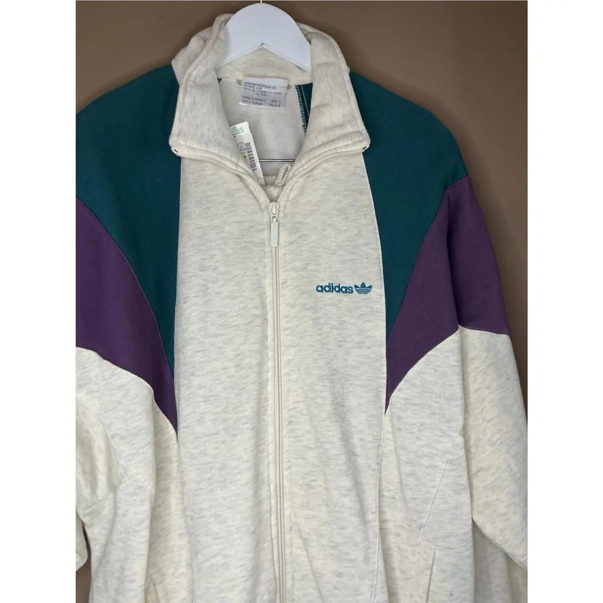 Adidas clothing - Beige 1