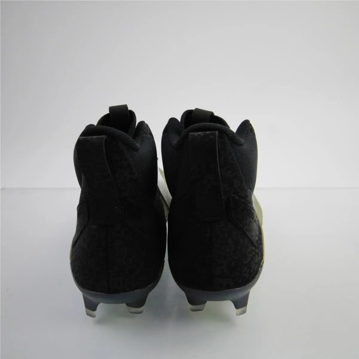 Adidas clothing - White (UPC: 0191028637375) 0