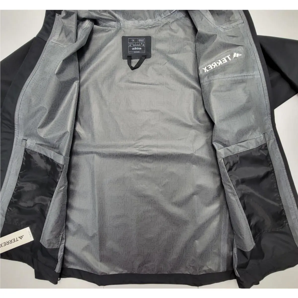Adidas clothing - Black 6