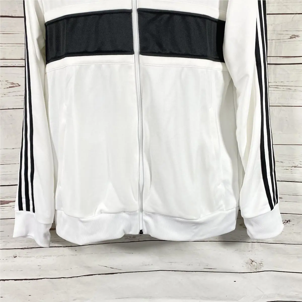 Adidas clothing - Adidas FR4221 - FR4221 - White 1