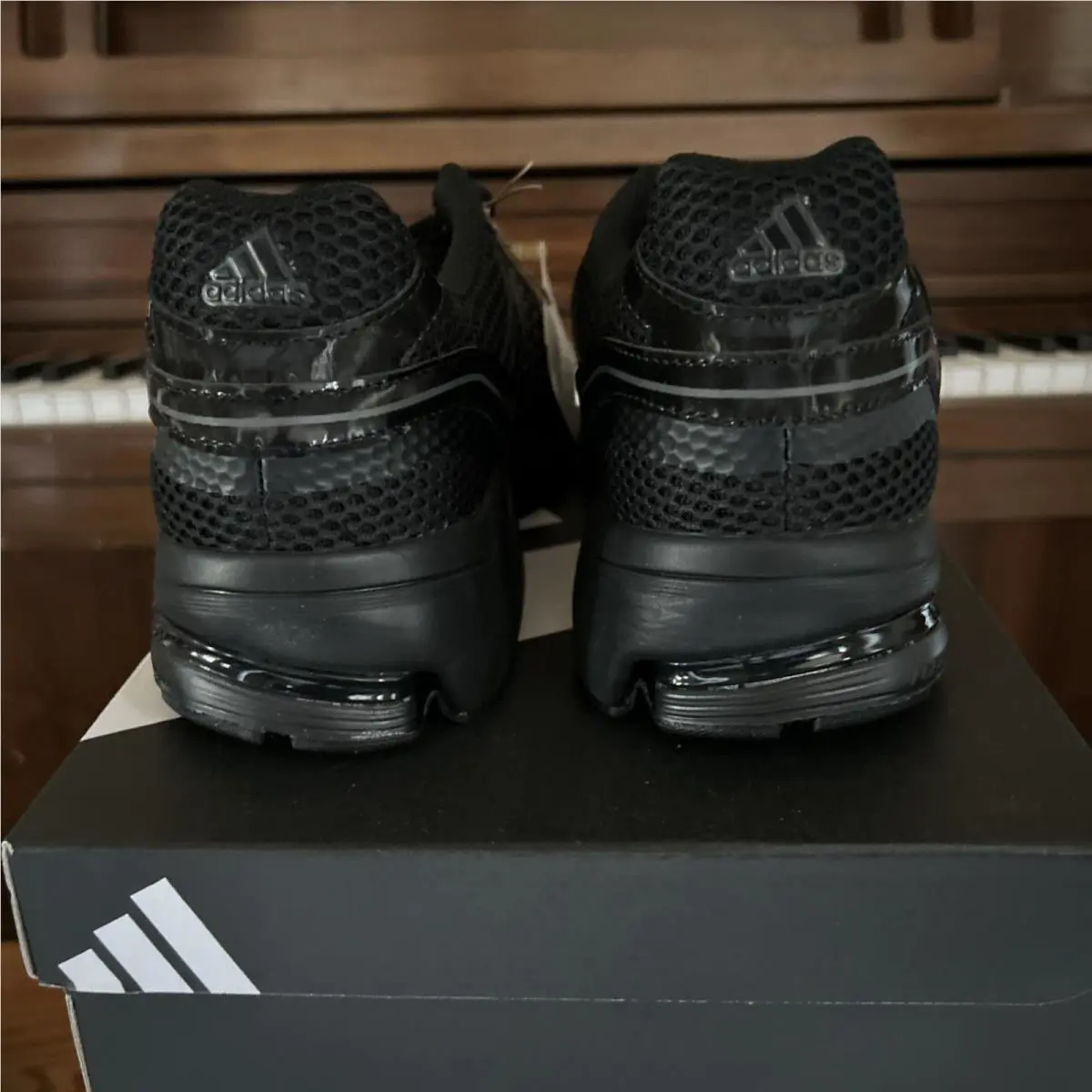 Adidas shoes - adidas Spiritain 2000 - Spiritain - 6822 - Black 2