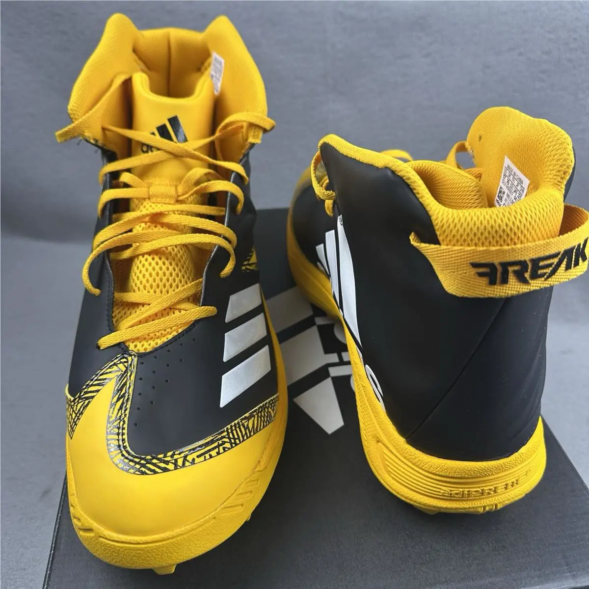 Adidas shoes - adidas SM Freak - Freak - CG5033 - Black 5