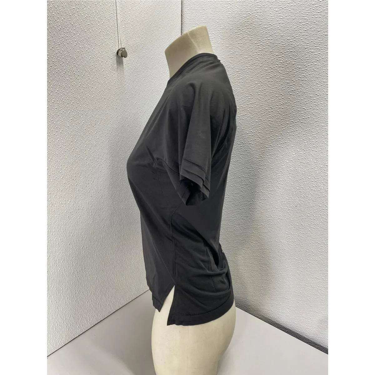 Adidas clothing - Black (UPC: 198325184892) 2