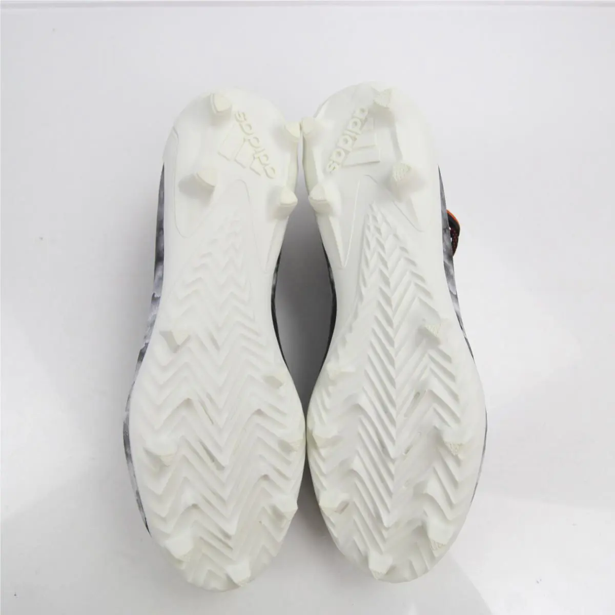 Adidas clothing - White (UPC: 0191028637375) 2