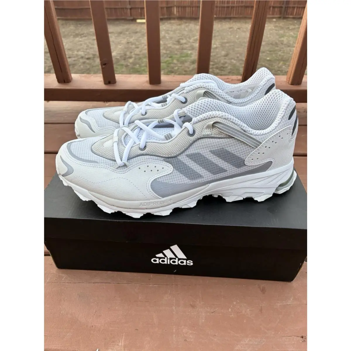 Adidas shoes - adidas Response Hoverturf - Response Hoverturf - White 0