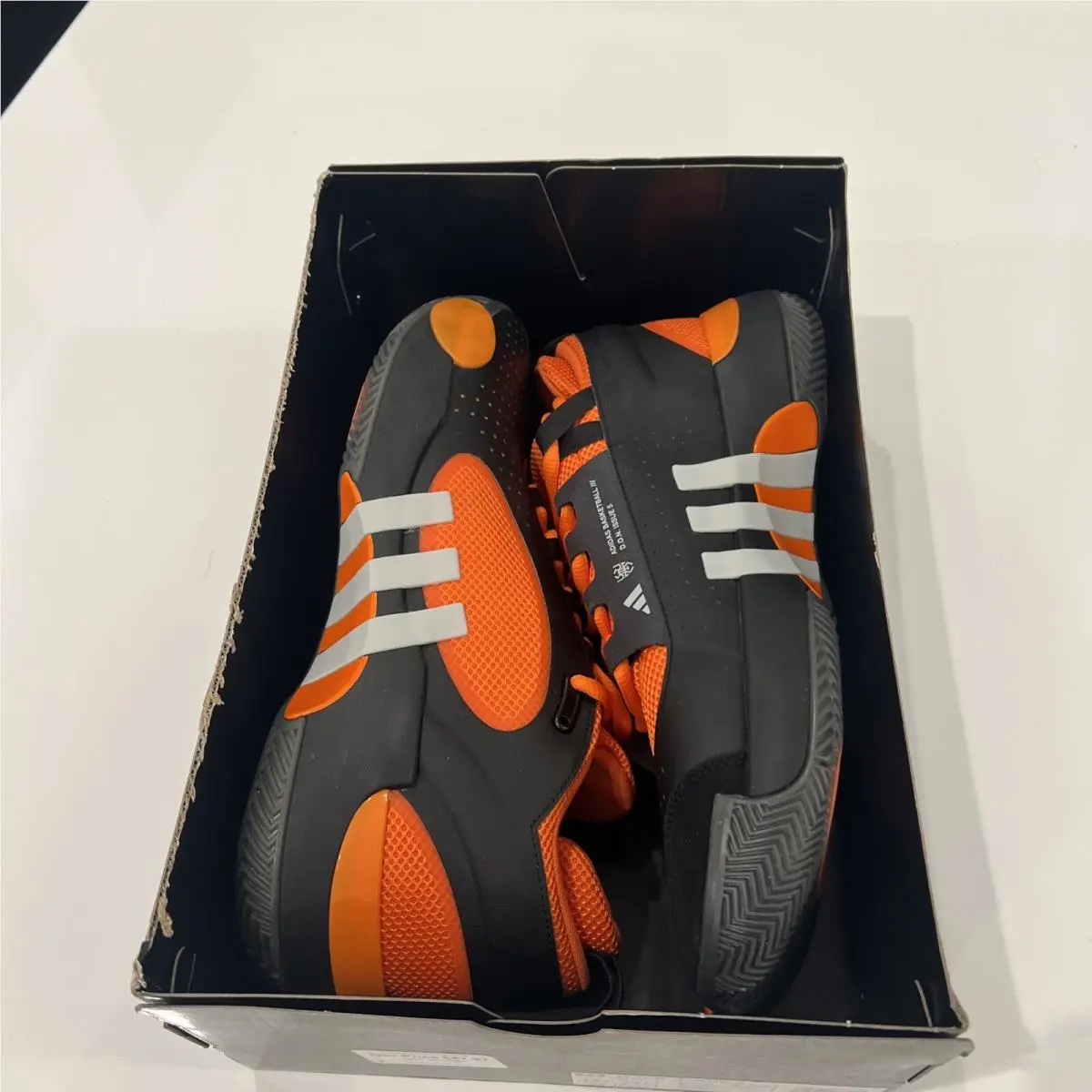 Adidas shoes - adidas D.O.N. Issue - Issue - Black 8