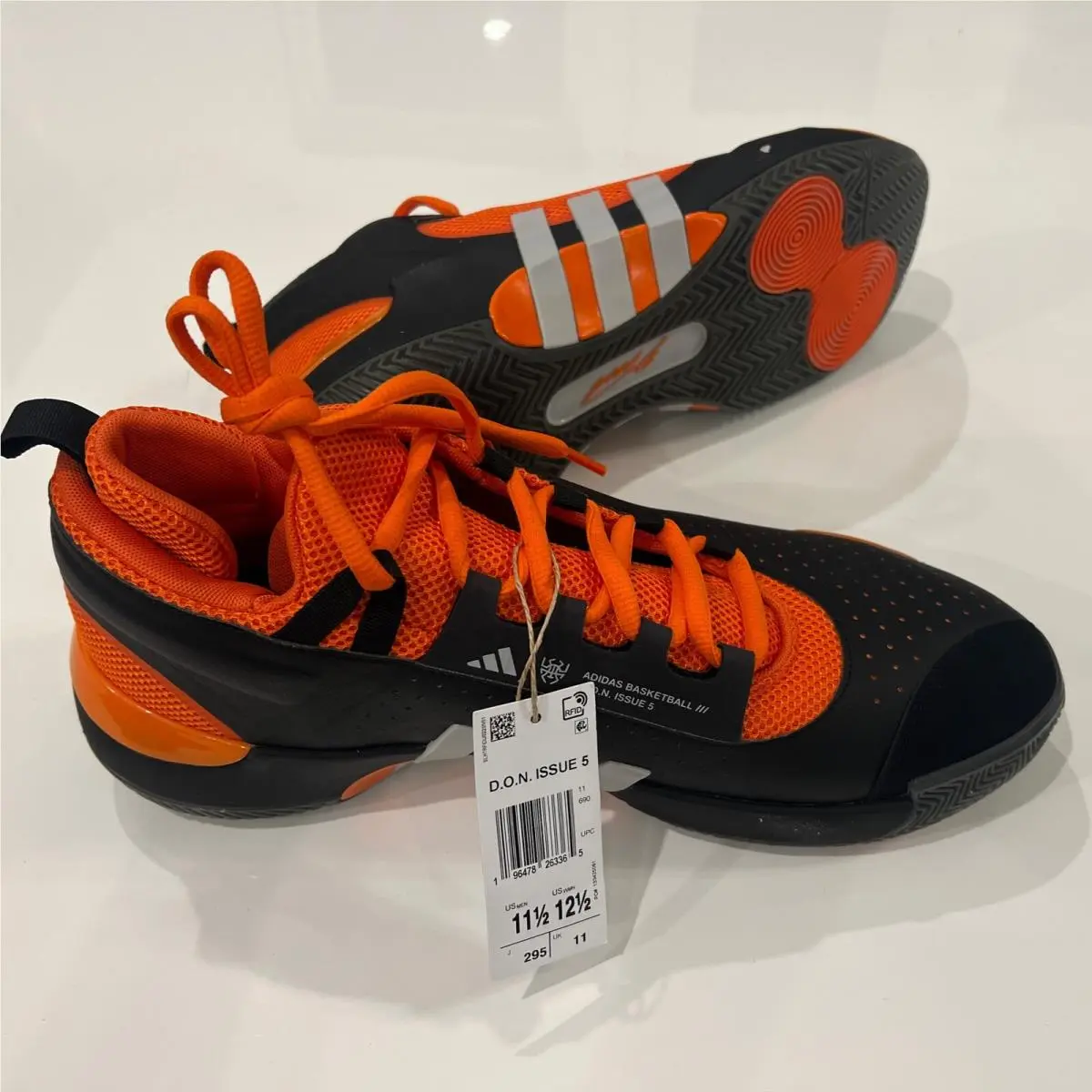 Adidas shoes - adidas D.O.N. Issue - Issue - Black 5