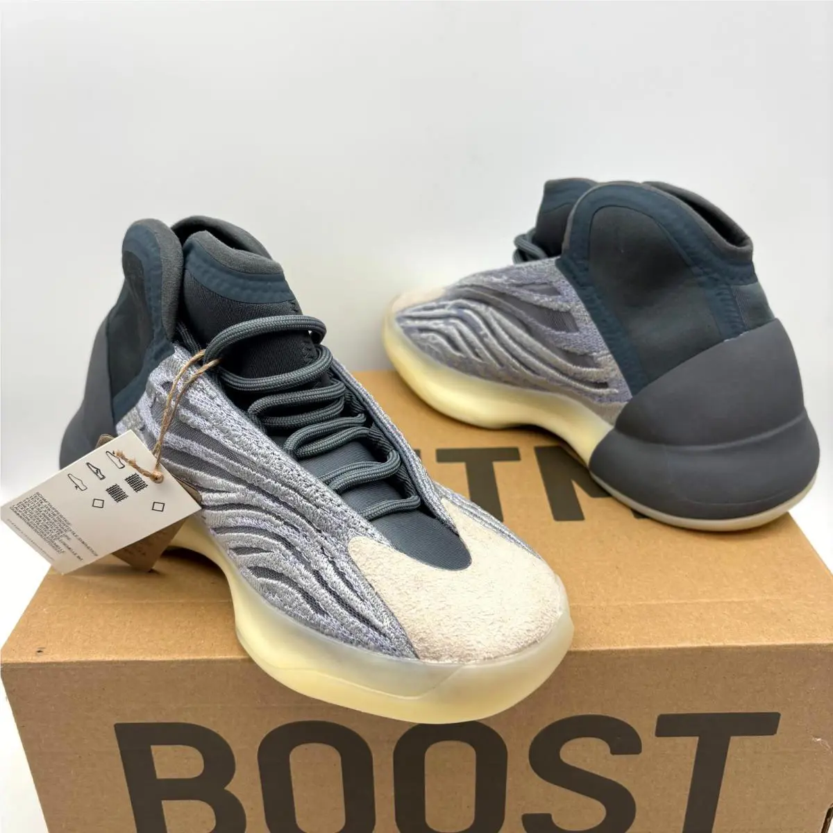 Adidas shoes - adidas Yeezy QNTM - Yeezy QNTM - 624041-402 - Mono Carbon (UPC: 195742863102) 5