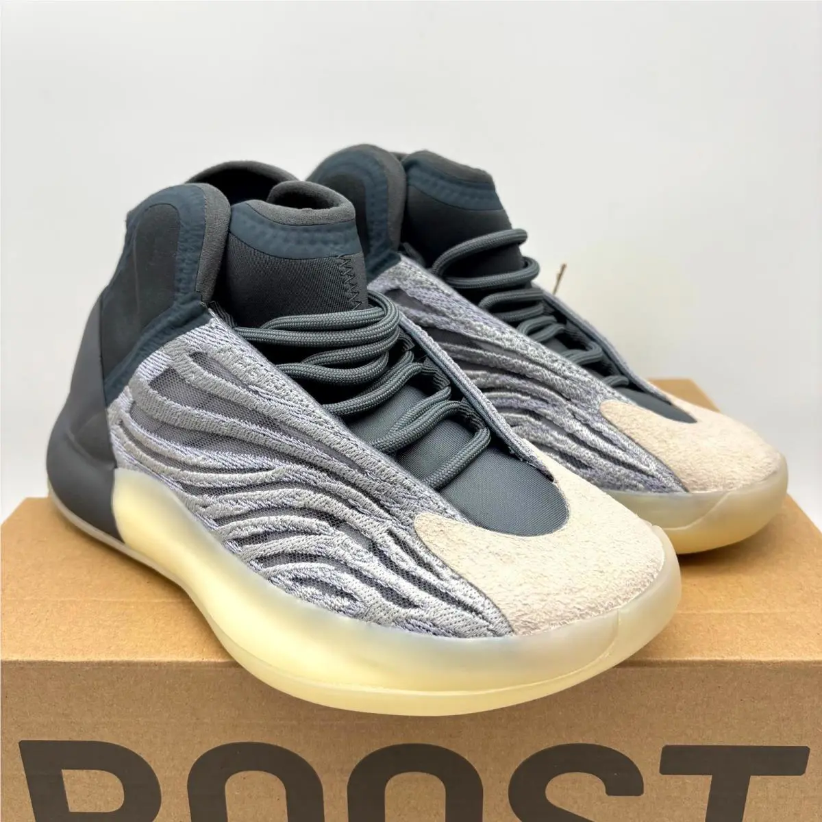 Adidas shoes - adidas Yeezy QNTM - Yeezy QNTM - 624041-402 - Mono Carbon (UPC: 195742863102) 0