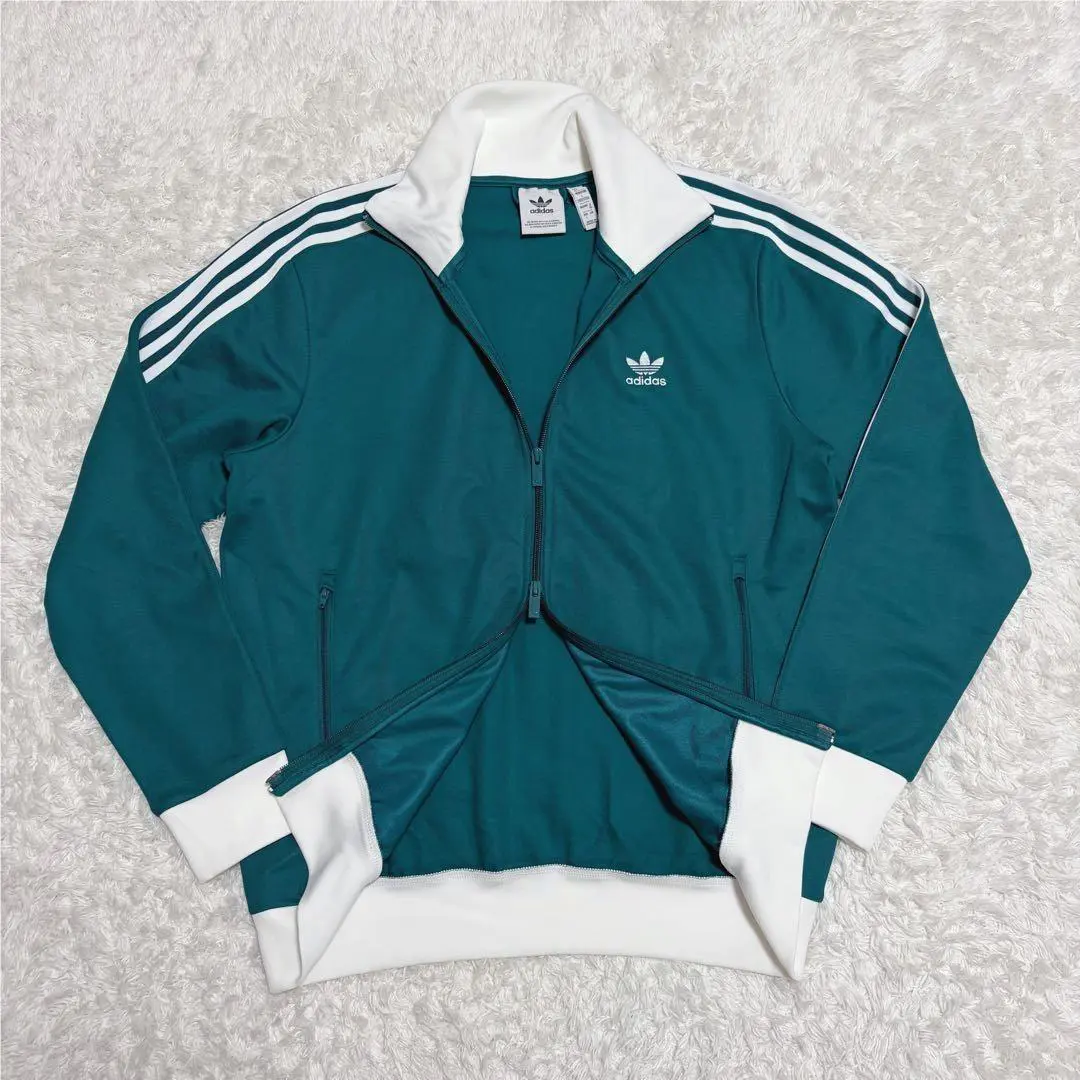 Adidas clothing - adidas Classic TT - Classic - Green (UPC: 197611062159) 5