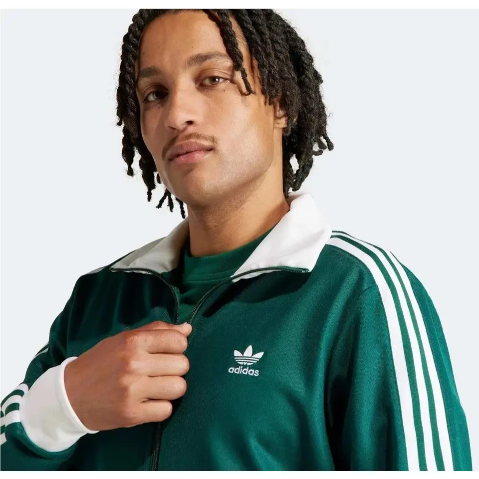 Adidas clothing - adidas Classic TT - Classic - Green (UPC: 197611062159) 0