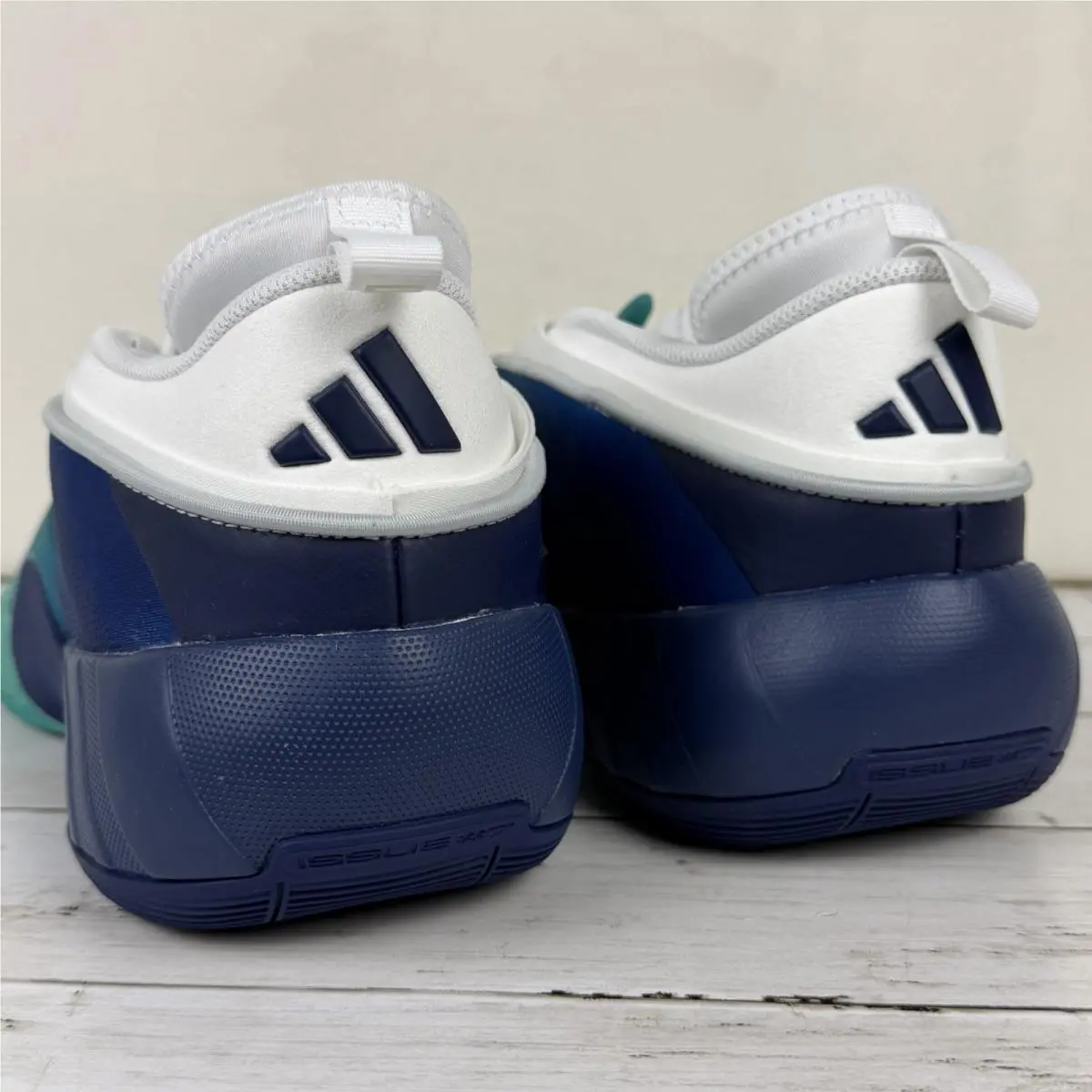 Adidas shoes - adidas D.O.N. Issue - Issue - JR9502 - Multicolor 12