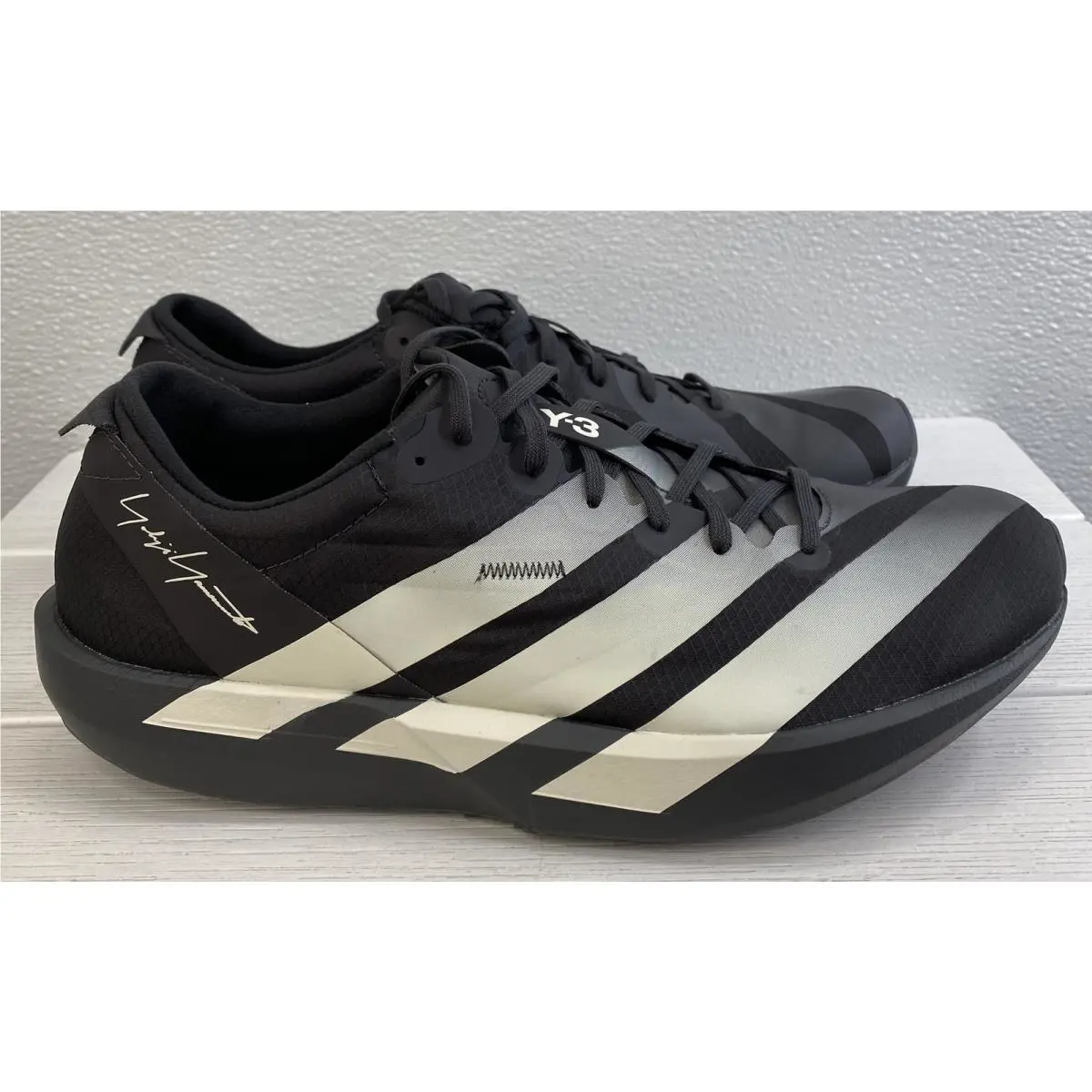 Adidas shoes - Black (UPC: 198322571749) 0