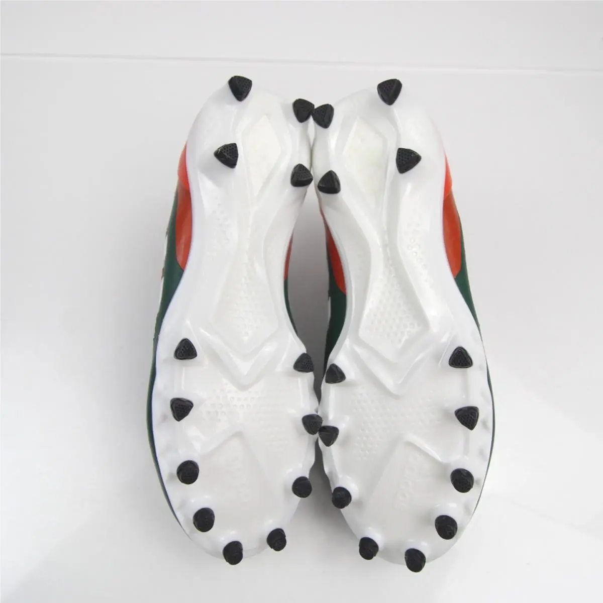 Adidas clothing - White (UPC: 0191028637375) 0