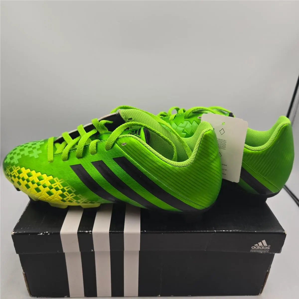 Adidas shoes - adidas Predito - Predito - Q21649 - Green 3