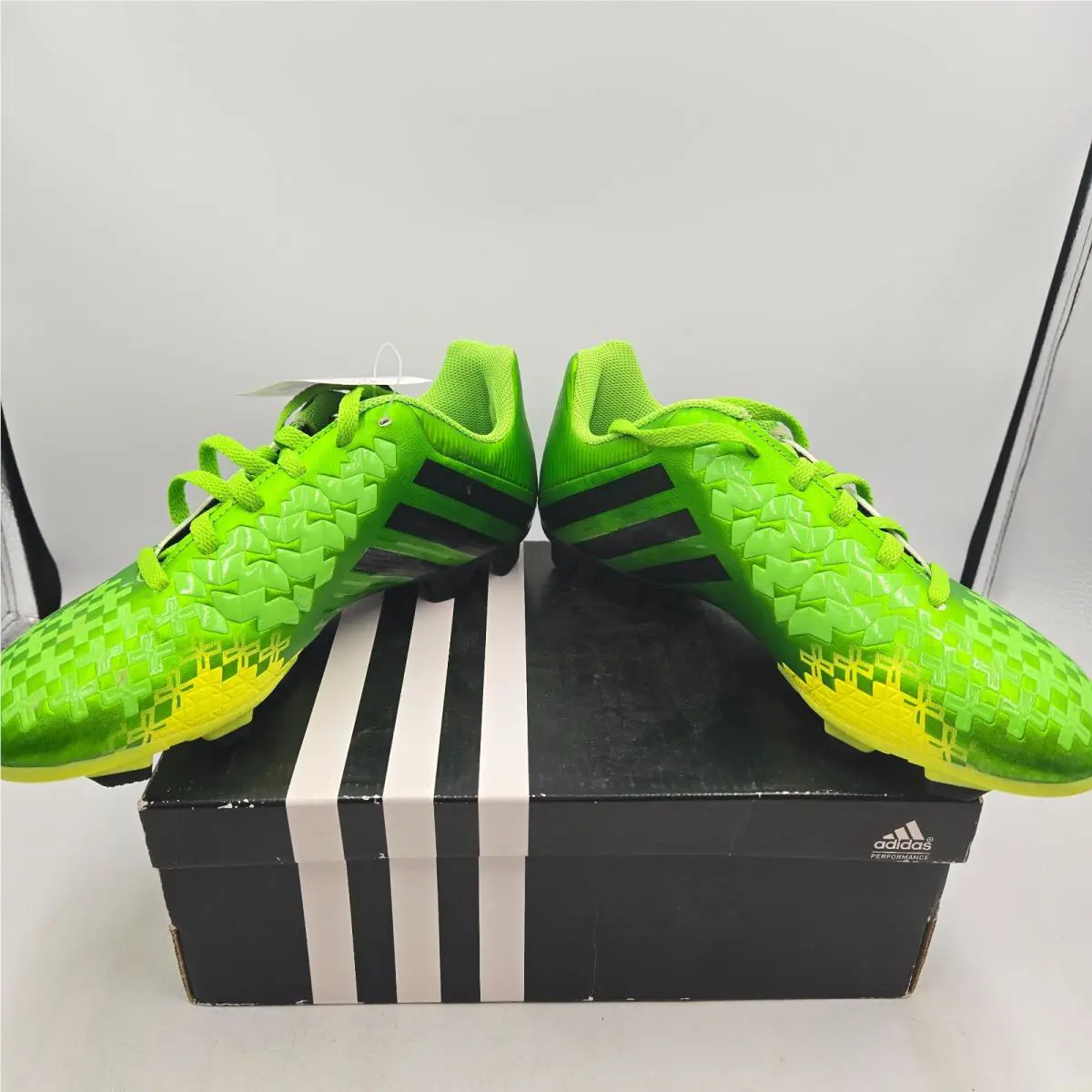 Adidas shoes - adidas Predito - Predito - Q21649 - Green 4