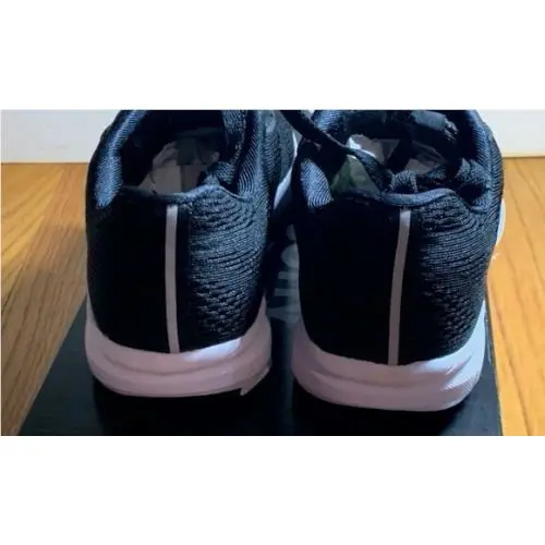 Saucony shoes - Black/White 8