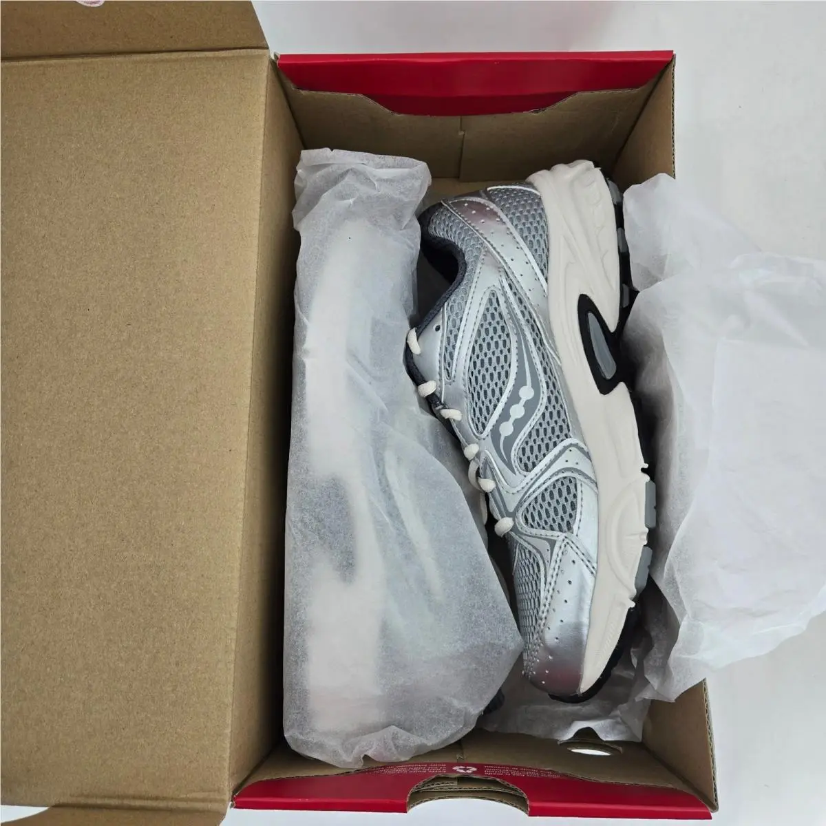 Saucony shoes - Saucony Ride Millennium - Ride Millennium - S60812-8 - Silver 7