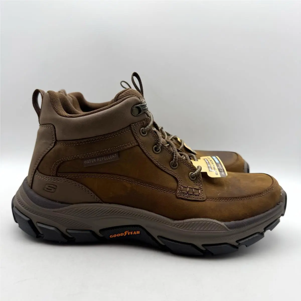 Skechers shoes - Brown (UPC: 195969154755) 1